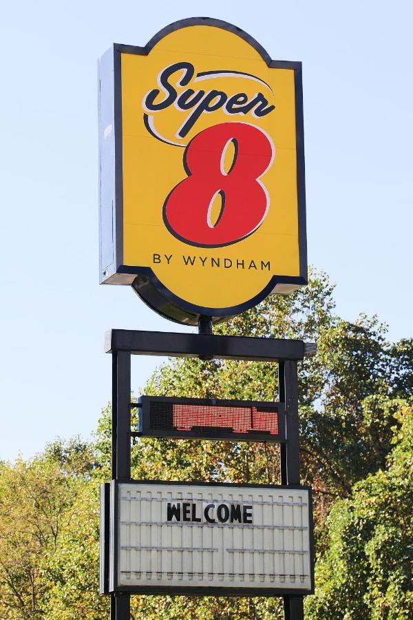 Hotel Super 8 By Wyndham Marion Nc Esterno foto
