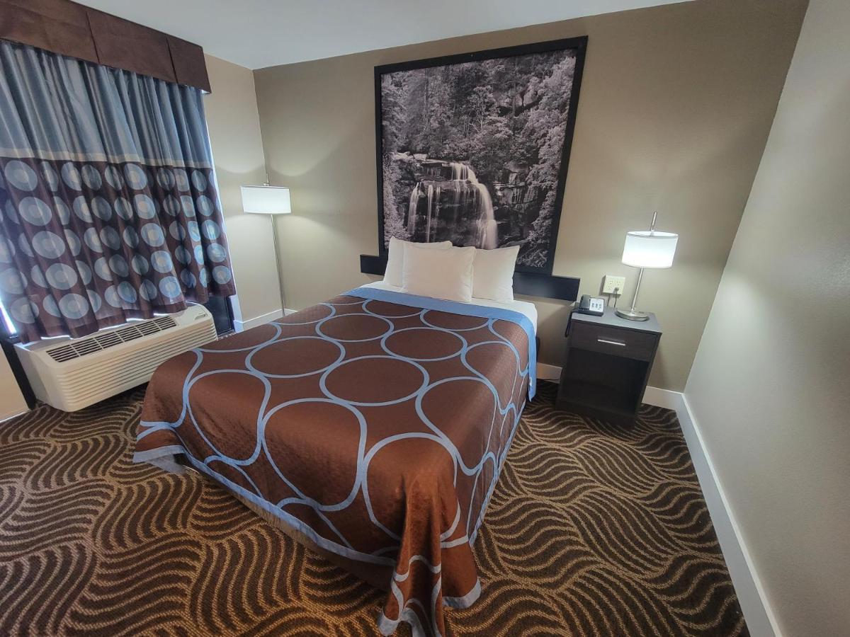 Hotel Super 8 By Wyndham Marion Nc Esterno foto